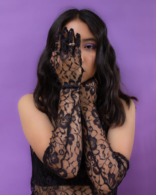 Guantes negros de encje